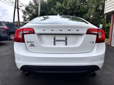 2013 Volvo S60 T5 Premier Plus