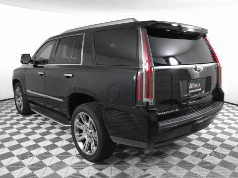 2015 Cadillac Escalade Luxury