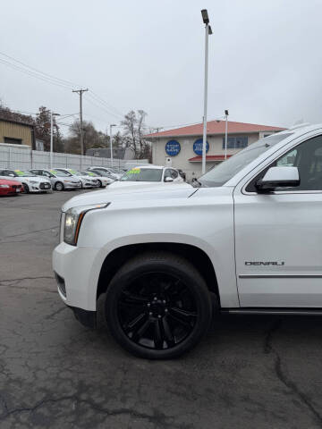 2019 GMC Yukon Denali