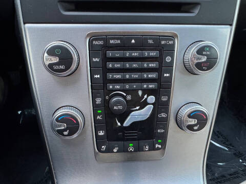 2018 Volvo S60 T5 Inscription Platinum