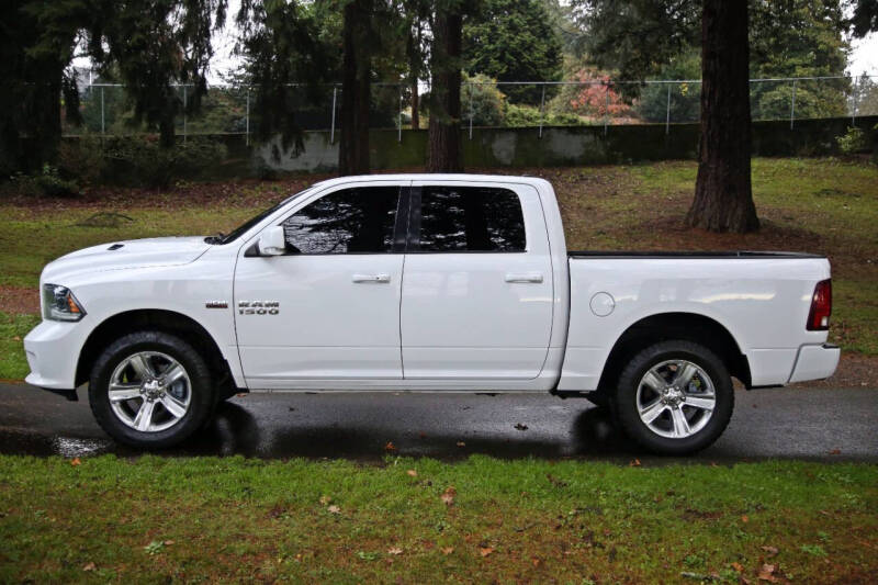 2015 RAM 1500 Sport