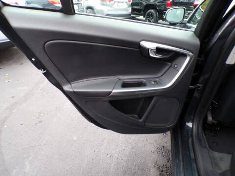 2013 Volvo S60 T5 Premier