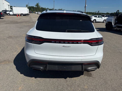 2024 Porsche Macan