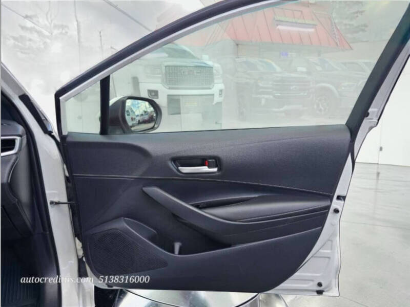 2020 Toyota Corolla Hatchback SE