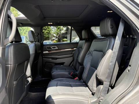2018 Ford Explorer Platinum