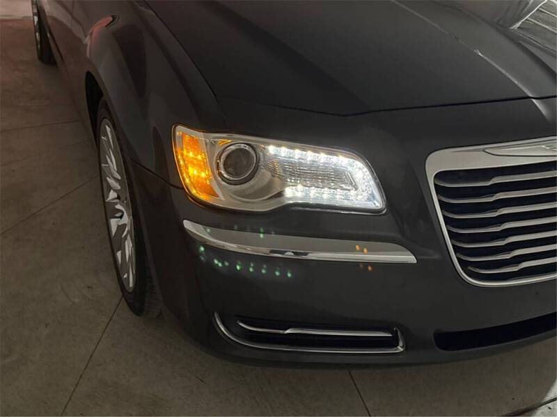 2014 Chrysler 300