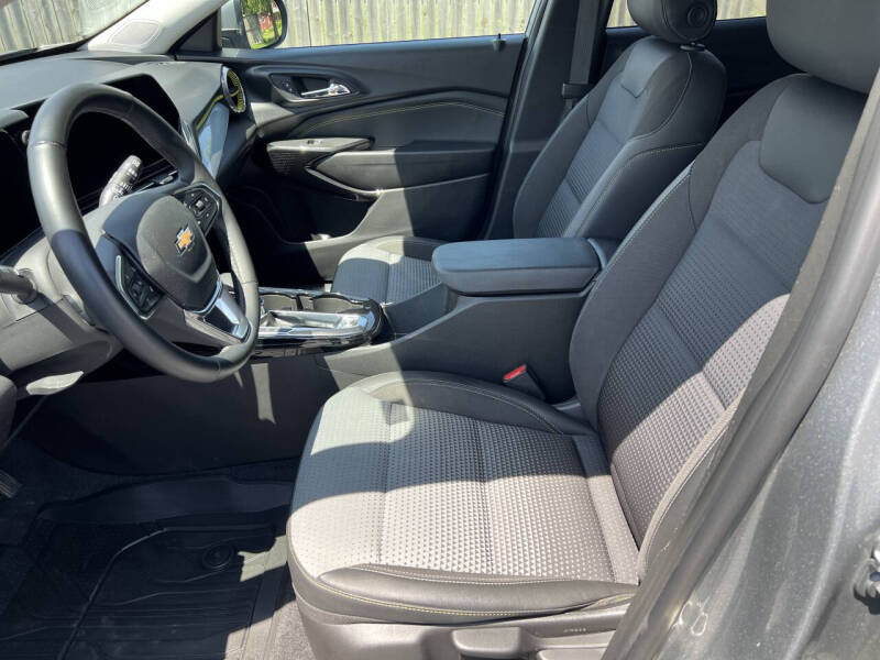 2024 Chevrolet Trax LT
