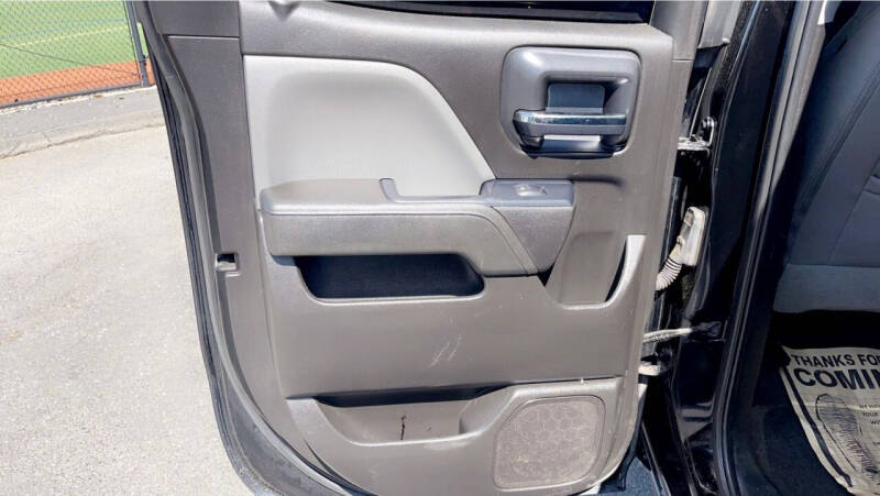 2018 Chevrolet Silverado 1500 Custom