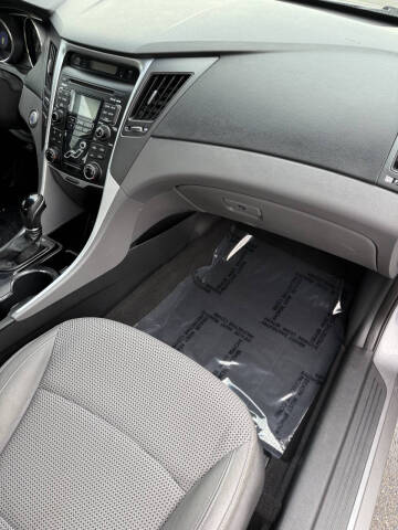 2011 Hyundai Sonata SE 2.0T