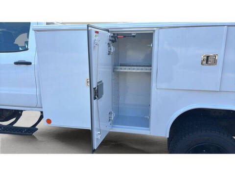 2025 Chevrolet Silverado 5500HD