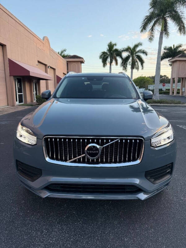 2021 Volvo XC90 T5 Momentum