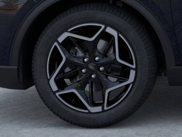 2026 Ford Escape Platinum