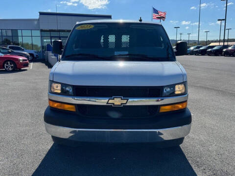 2023 Chevrolet Express 2500