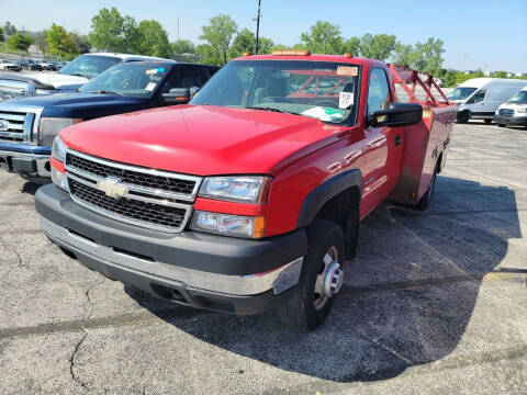 2007 Chevrolet Silverado 3500 CC Classic for sale at Quick Stop Motors in Kansas City MO