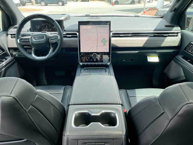 2025 GMC Sierra EV Denali
