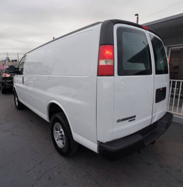 2016 Chevrolet Express 2500