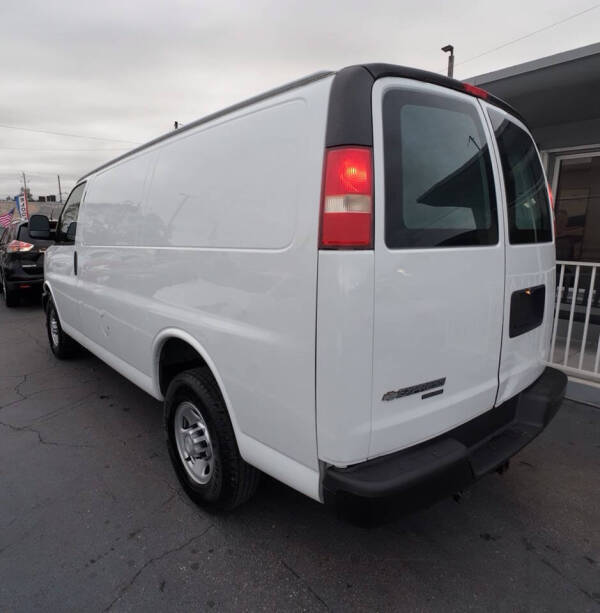 2016 Chevrolet Express 2500