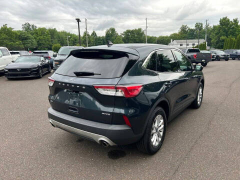 2022 Ford Escape SE