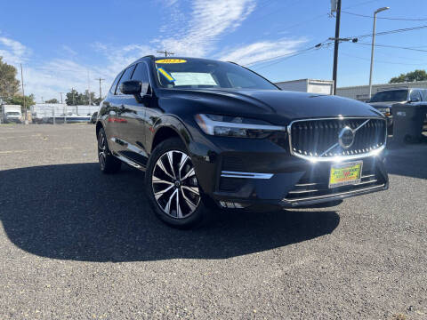 2023 Volvo XC60 B5 Core