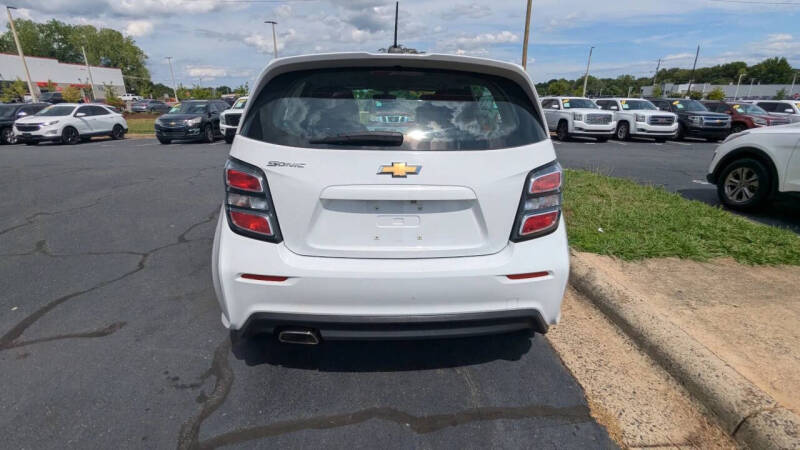 2017 Chevrolet Sonic LT Auto Fleet