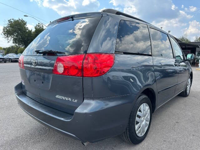2010 Toyota Sienna