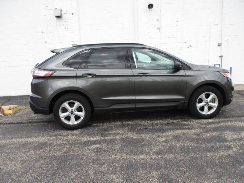 2016 Ford Edge SE