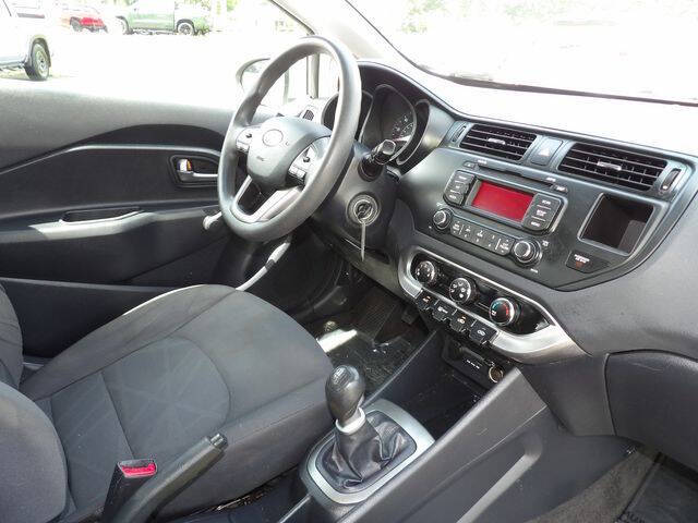 2013 Kia Rio 5-Door LX