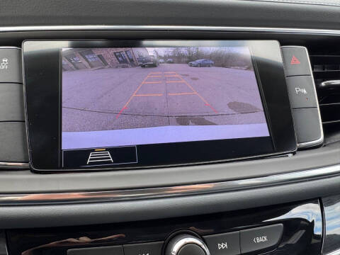 2020 Buick Enclave Essence