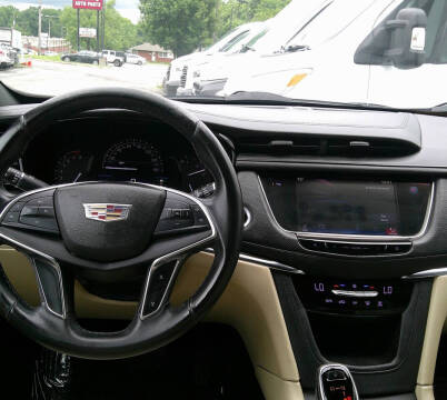 2017 Cadillac XT5