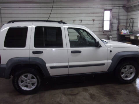 2005 Jeep Liberty for sale at VANDALIA AUTO SALES in Vandalia MO