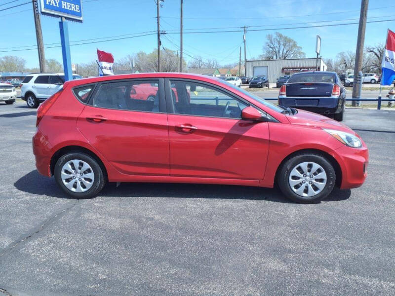 2017 Hyundai Accent SE