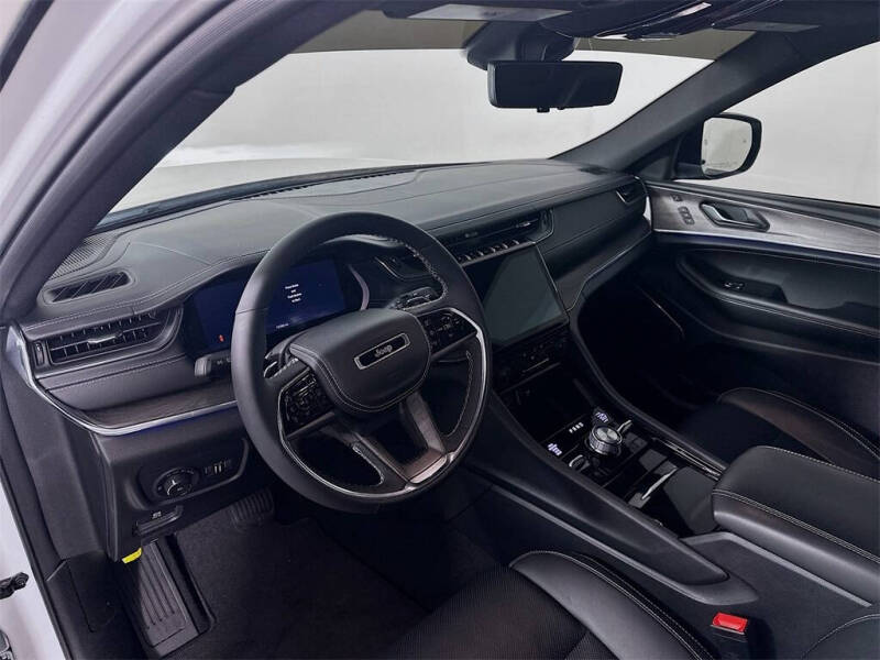 2024 Jeep Grand Cherokee L Overland