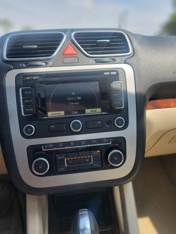 2012 Volkswagen Eos Executive SULEV