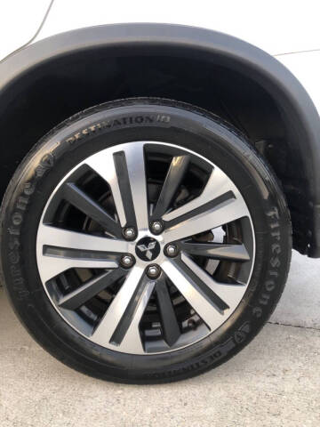 2020 Mitsubishi Outlander Sport ES