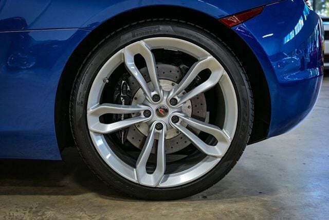 2013 McLaren MP4-12C Spider