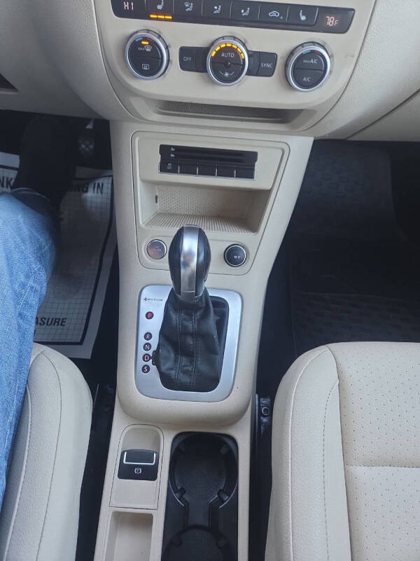 2014 Volkswagen Tiguan S 4Motion