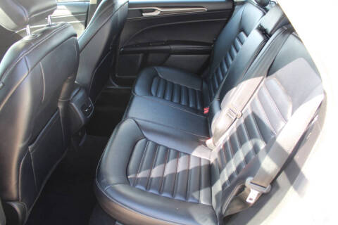 2019 Ford Fusion SEL
