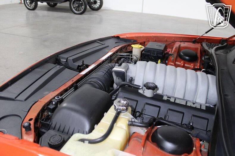 2009 Dodge Challenger SRT8