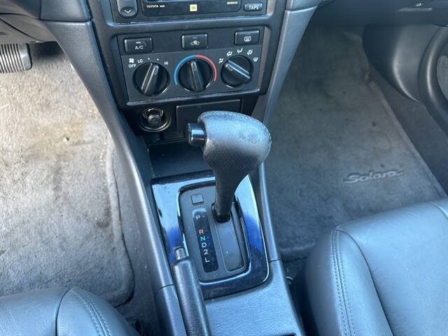 2003 Toyota Camry Solara SE