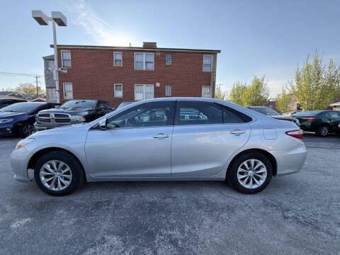 2017 Toyota Camry LE