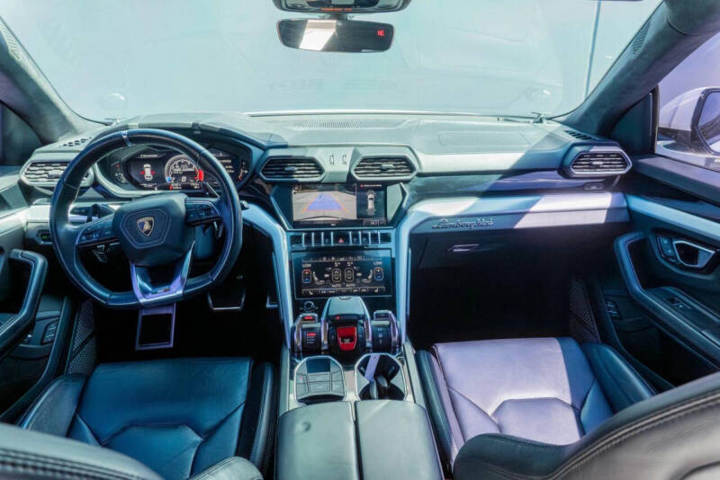 2019 Lamborghini Urus