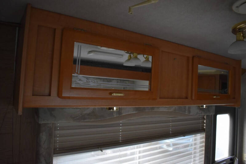 2002 Ford E-Series E-450 SD