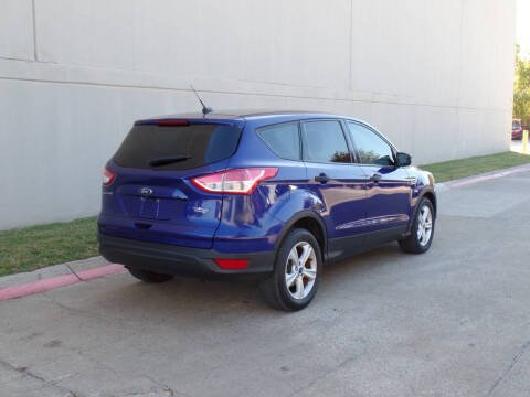 2016 Ford Escape S