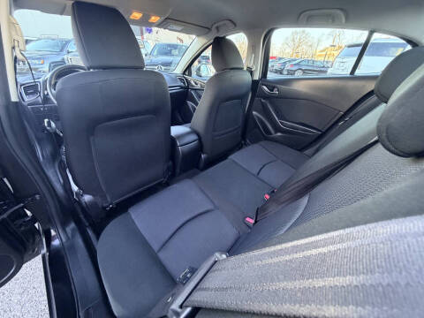 2015 Mazda MAZDA3 i Sport