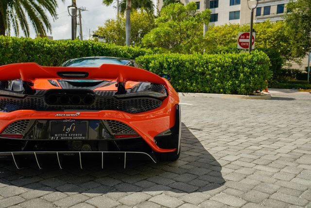 2021 McLaren 765LT