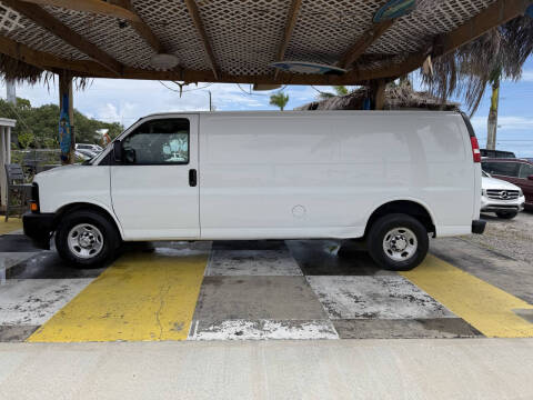 2017 Chevrolet Express 2500