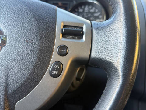 2011 Nissan Rogue SV