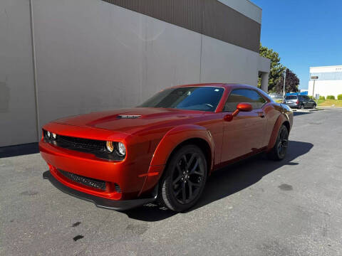 2021 Dodge Challenger SXT