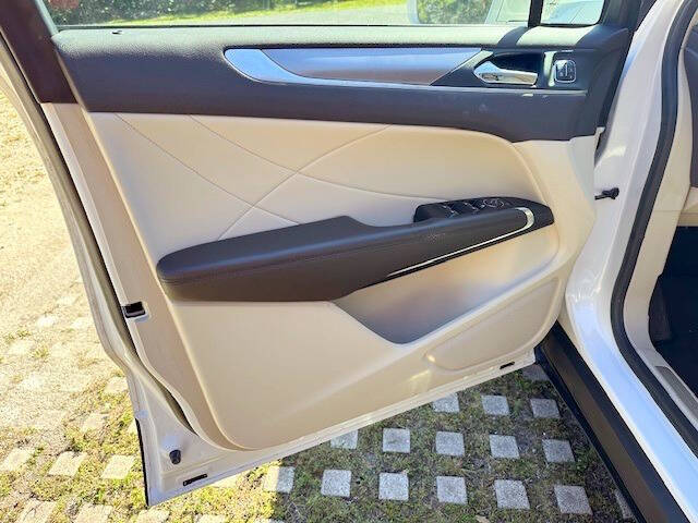 2019 Lincoln MKC Premiere