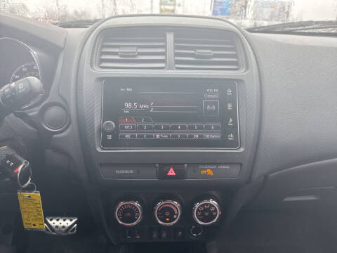 2019 Mitsubishi Outlander Sport ES